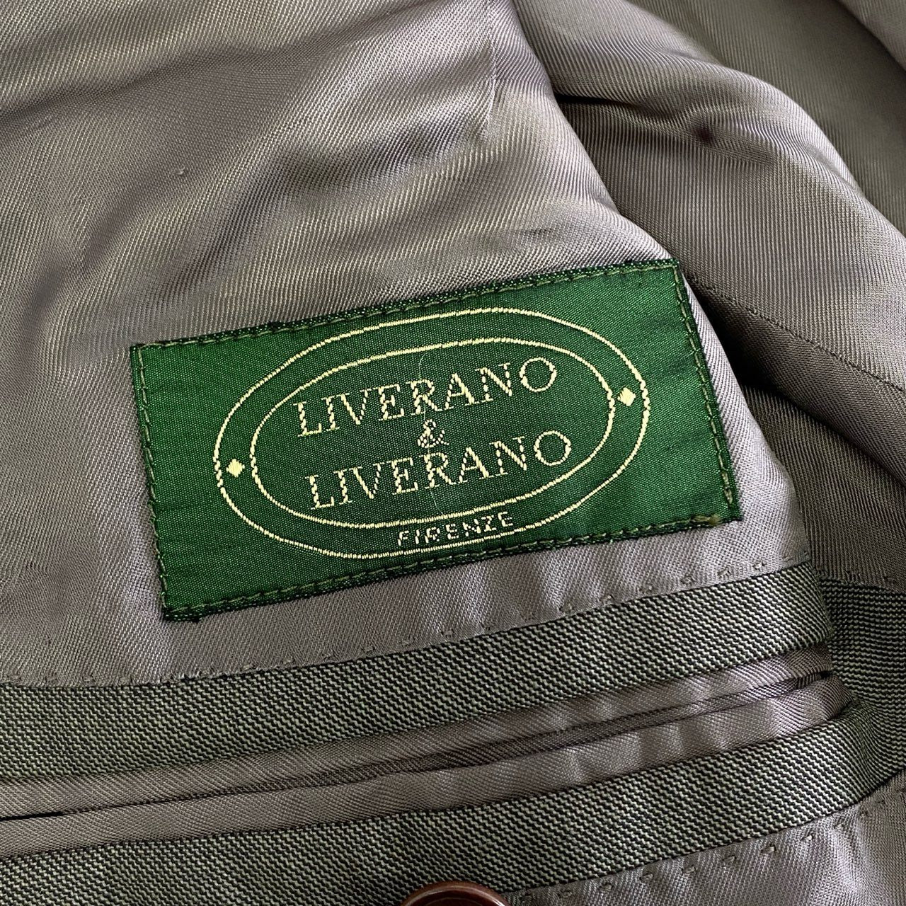 39k13 LIVERANO&LIVERANO リベラーノアンドリベラーノ シングルスーツ セットアップ テーラードジャケット/スラックスパンツ サイズ44 カーキ系 ウール100% メンズ イタリア製