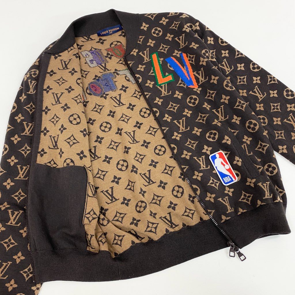 1l8 イタリア製 LOUIS VUITTON ルイヴィトン NBAモノグラム グラフィックジップアップニットブルゾン ジャケット RM212M ZLL HLN11W サイズS ブラウン ウール100% メンズ 秋冬