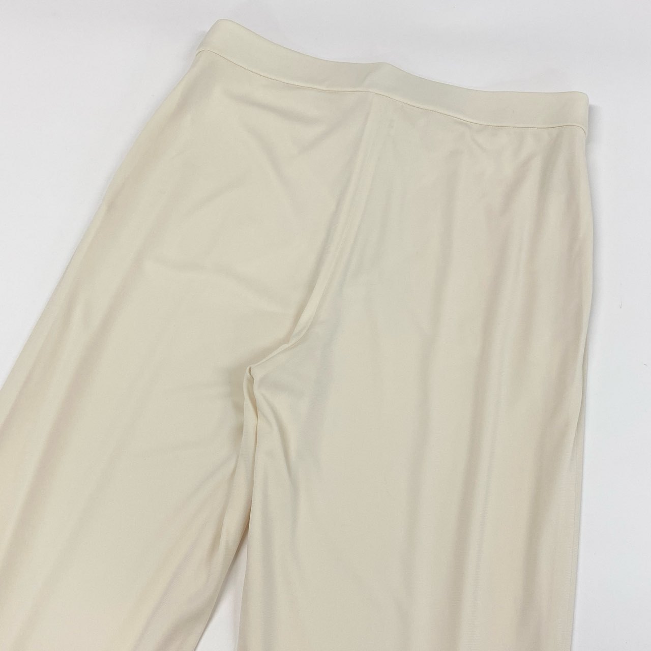 56h1 LEONARD レオナール ボトムス カンカン素材 ストレッチ ストレートパンツ プレート レディース 女性用 0183511 42 ホワイトu02t