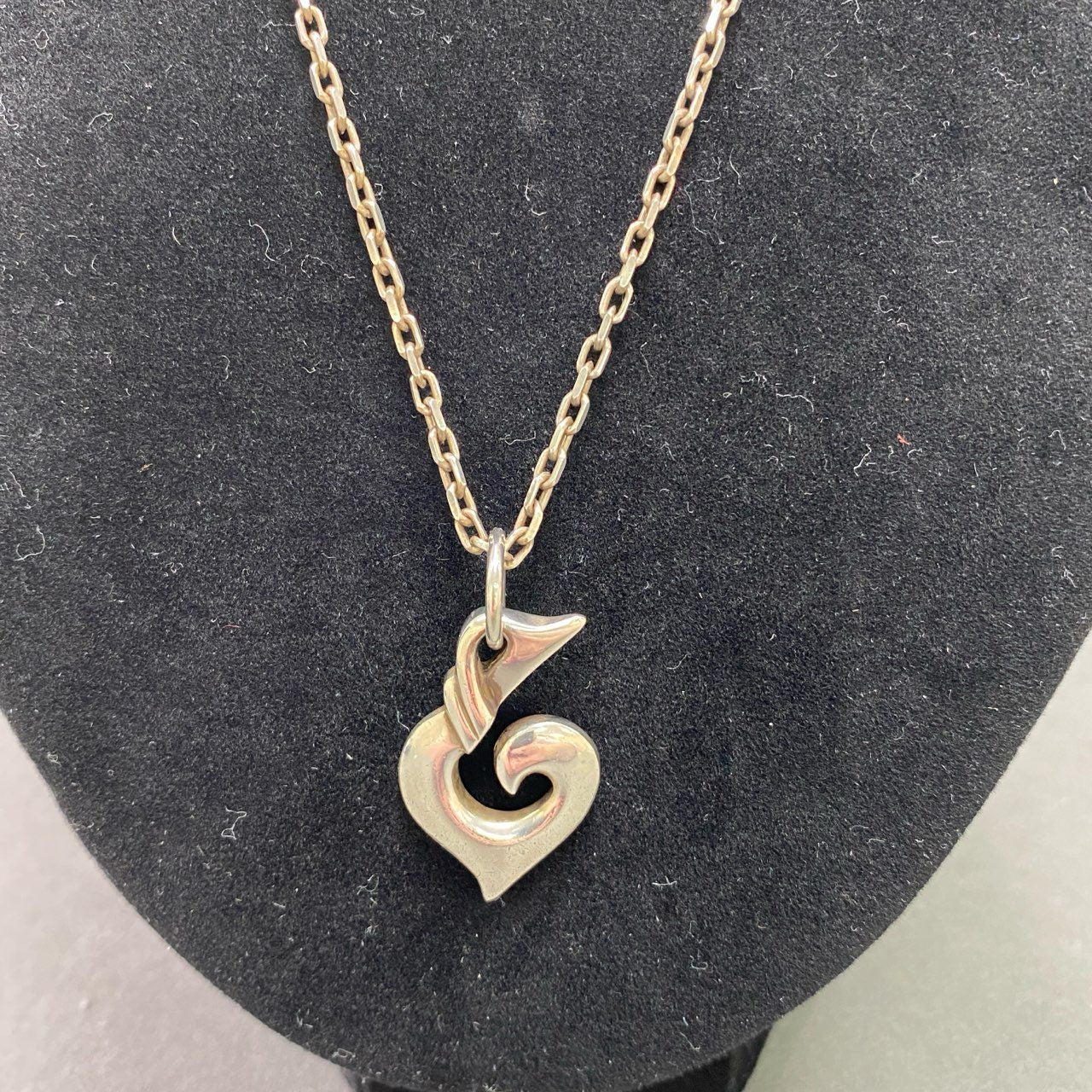 c26 Maori Warriors マオリウォーリアーズ マオリ族 925 LOVE ネックレス シルバー SILVER 愛 アクセサリー ペンダント