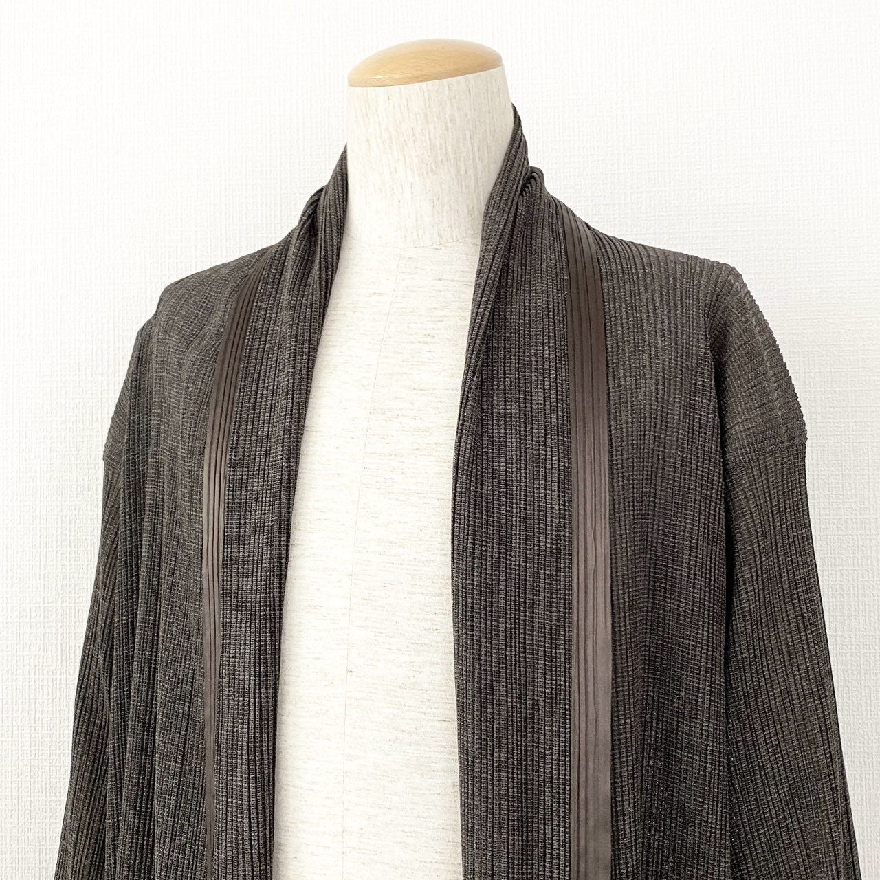 75e25 ISSEY MIYAKE イッセイミヤケ ガウンコート ロングカーディガン IM67-FA905 サイズL ブラウン ポリエステル100% レディース 日本製