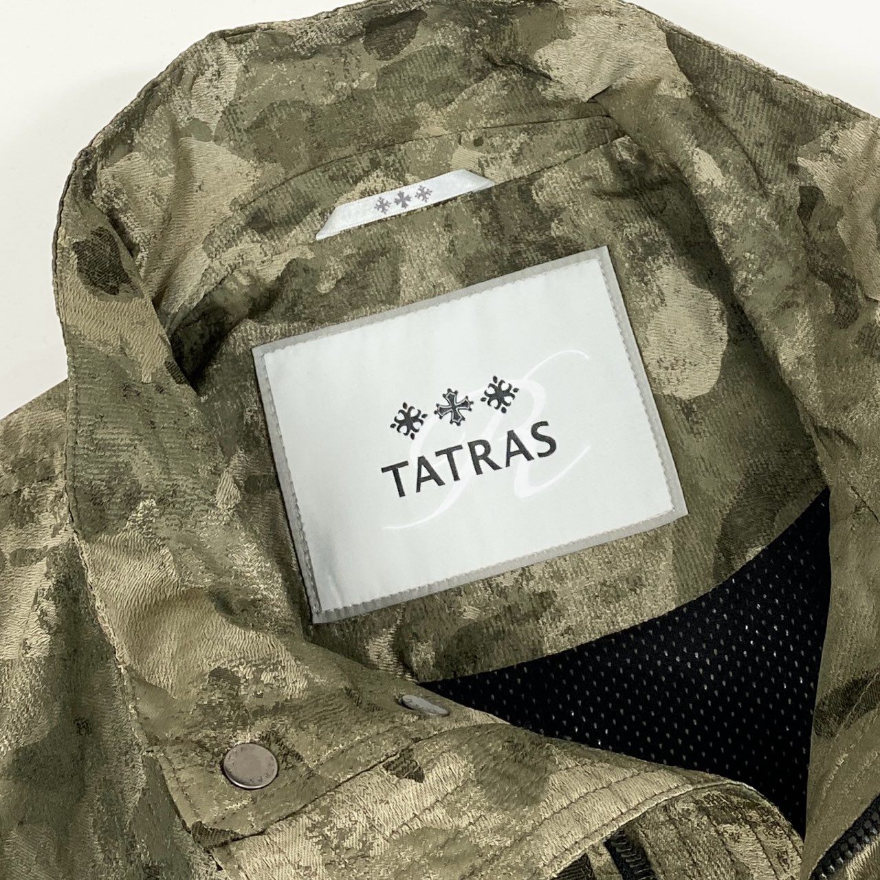 77f24 TATRAS タトラス GEMELLI サファリジャケット カモフラージュ ジップアップ ジャケット ブルゾン 迷彩柄 MTA14S4259 05 カーキ メンズ