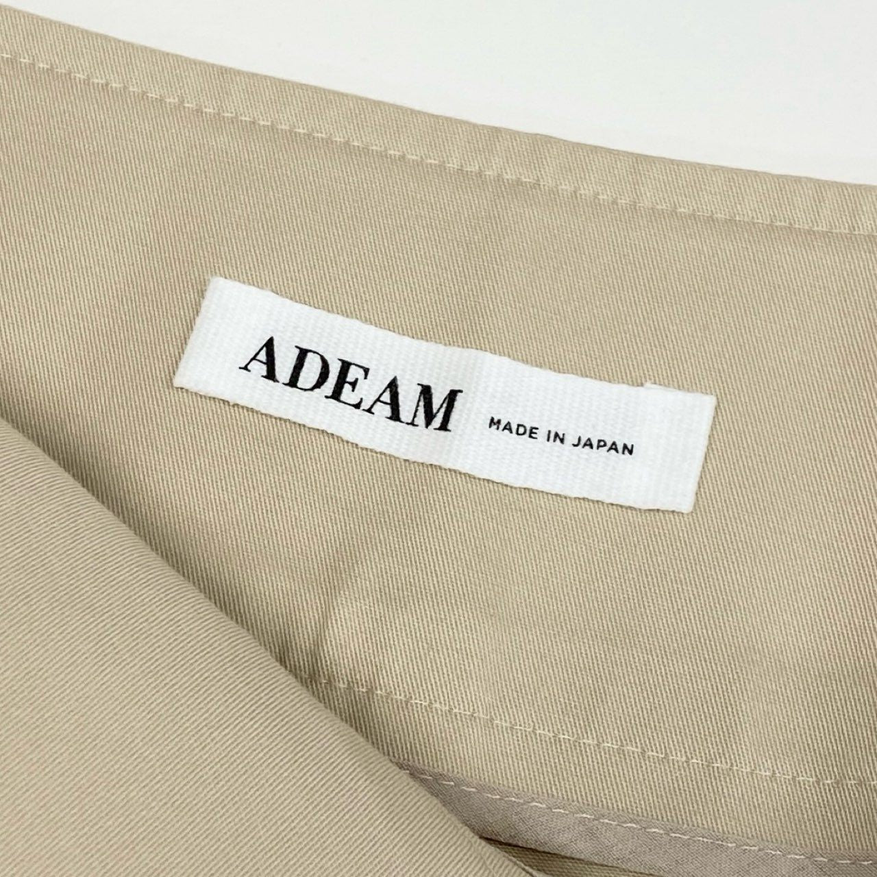 78d4 ADEAM アディアム Daydream Pant 2タックパンツ ボトムス 日本製 42798 0 ベージュ