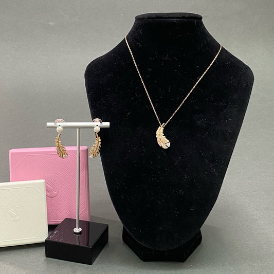 f4 《2点セット》 SWAROVSKI スワロフスキー リーフモチーフ ネックレス ピアス ピンクゴールド パールビーズ ラインストーン 箱付き アクセサリー ジュエリー