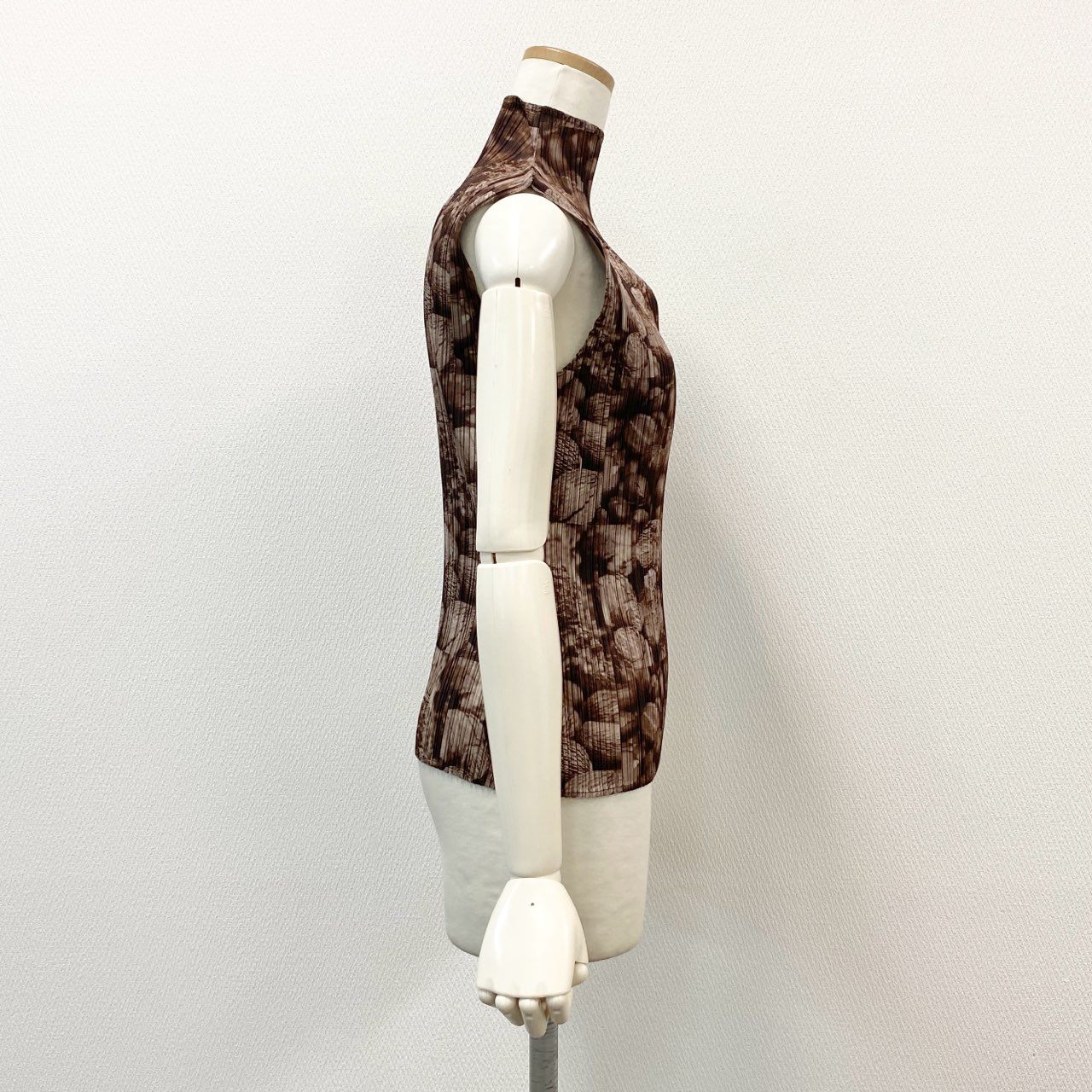 75f24 PLEATS PLEASE ISSEY MIYAKE プリーツプリーズイッセイミヤケ 日本製 ハイネックノースリーブカットソー トップス ブラウス PP63-JK691 3 ブラウン レディース