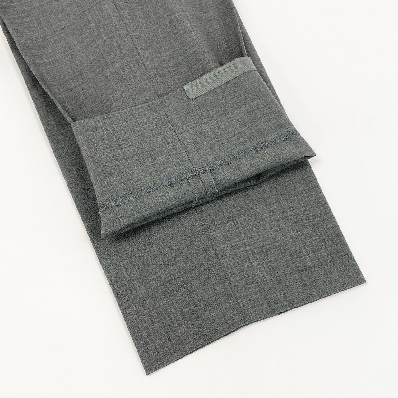 74c14 【美品】 LARDINI ラルディーニ セットアップ パンツスーツ イージーウェア ブートニエール付き 春夏生地 イタリア製 SU1316-A 52 グレー