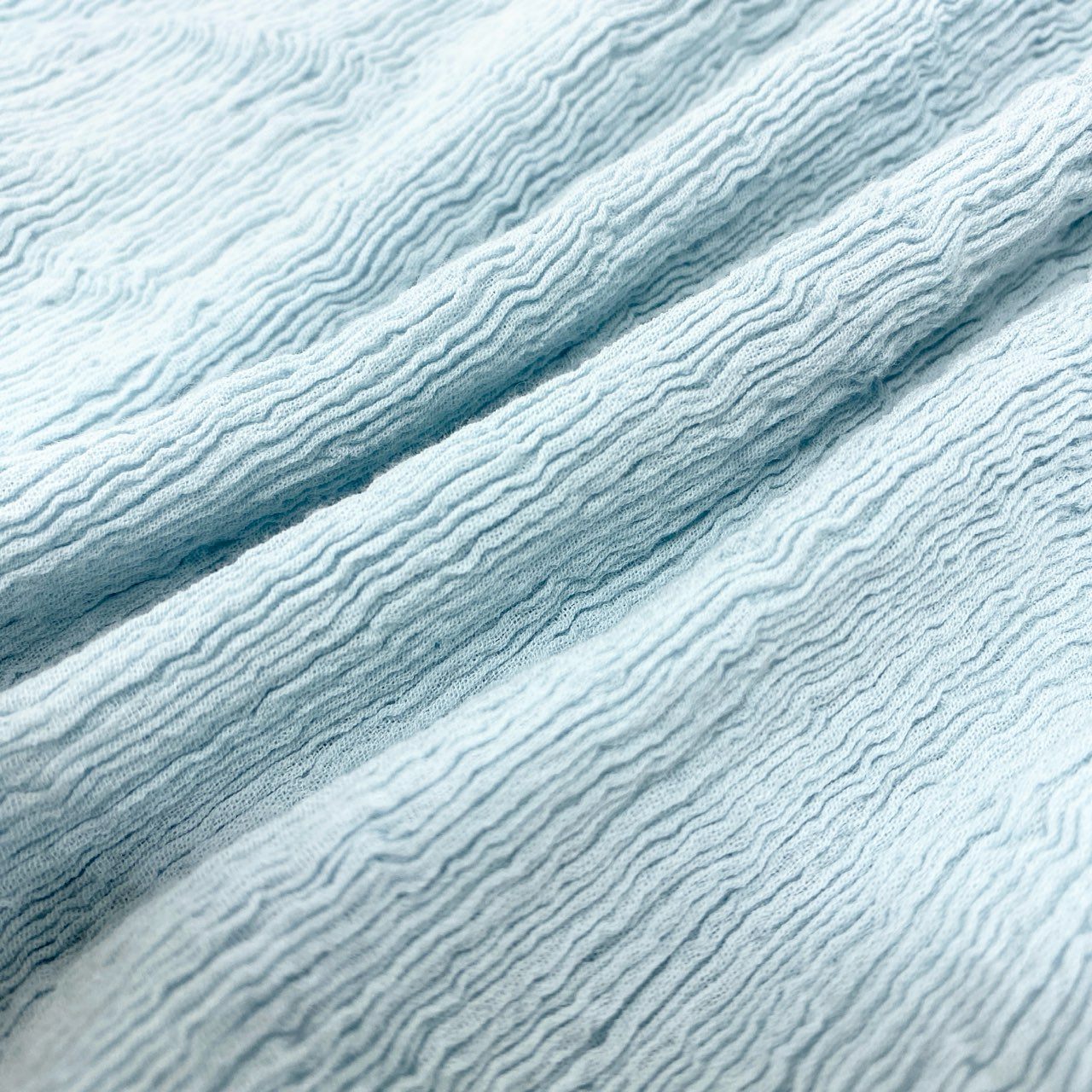 41h24 《美品》 Haat ISSEY MIYAKE ハートイッセイミヤケ KYO CHIJIMIシリーズ 丸首五分袖ワンピース ロングワンピース HA51FH605 サイズ2 ライトブルー コットン レディースu02t