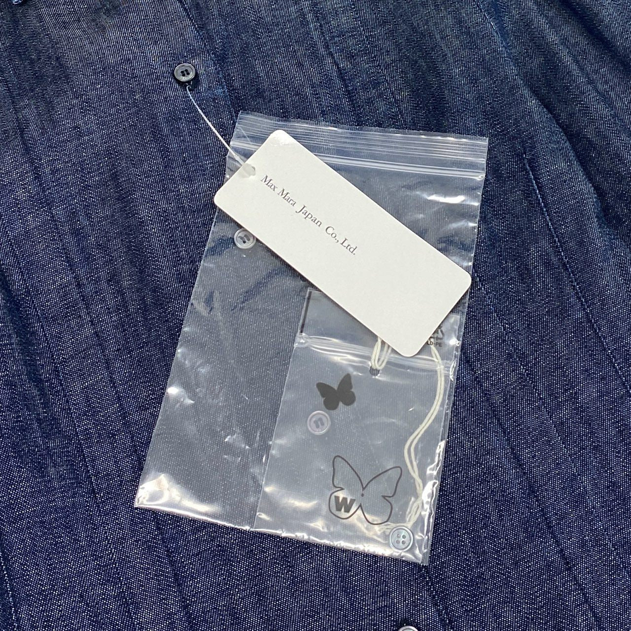 52d10 《新品タグ付き》 Max Mara マックスマーラ WEEKEND ウィークエンド デニムシャツ 長袖ブラウス トップス ショルダータック 23511112376 サイズ34 インディゴブルー コットン100% レディース