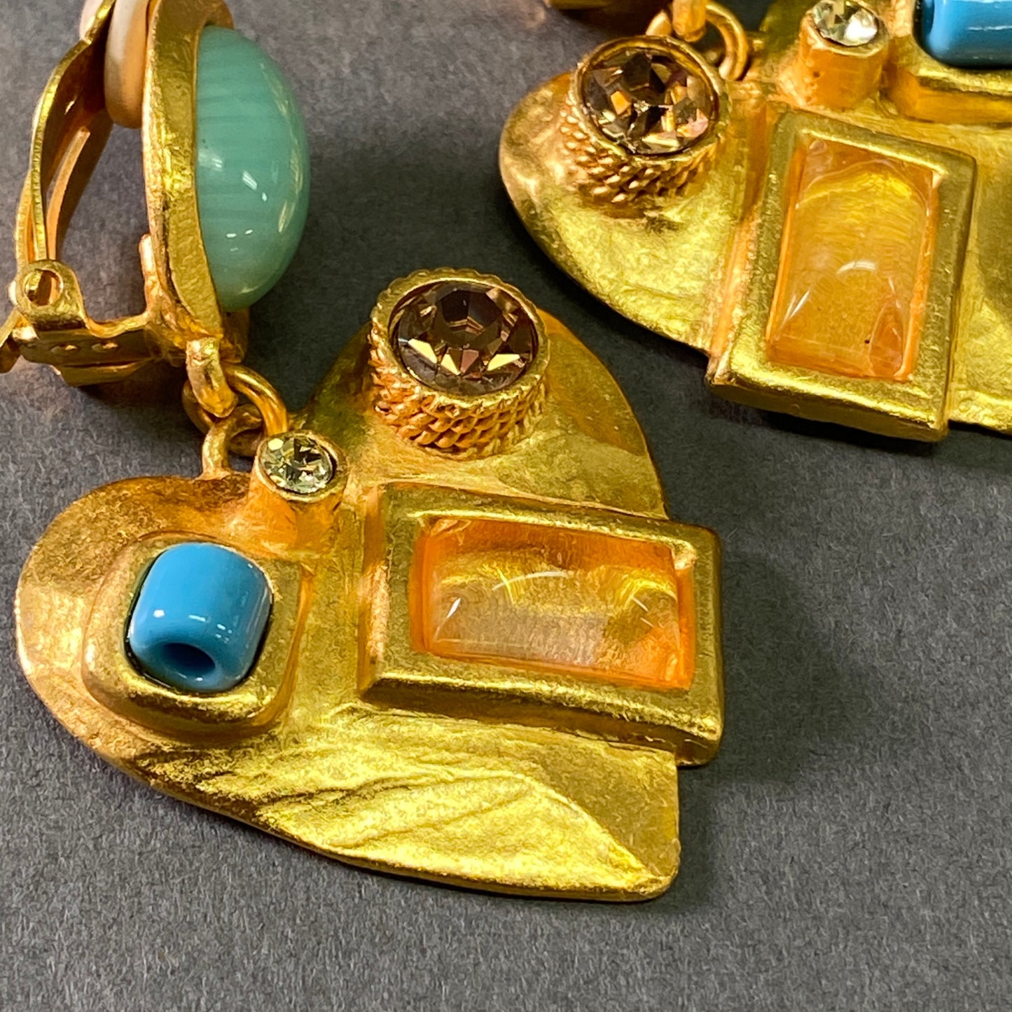 a24 Christian Lacroix クリスチャンラクロワ ラインストーン ハートモチーフ イアリング アクセサリー ゴールド