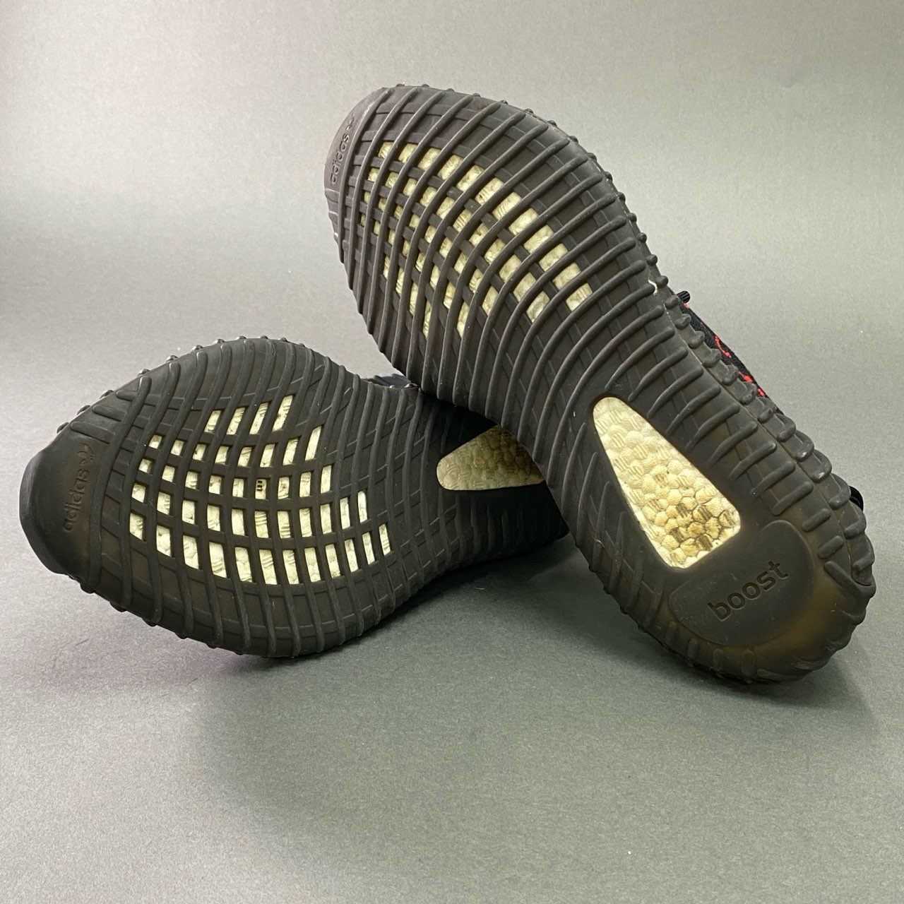 3k11 adidas アディダス YEEZY BOOST 350 V2 イージーブースト スニーカー CP9652 27cm ブラック シューズ 箱付き
