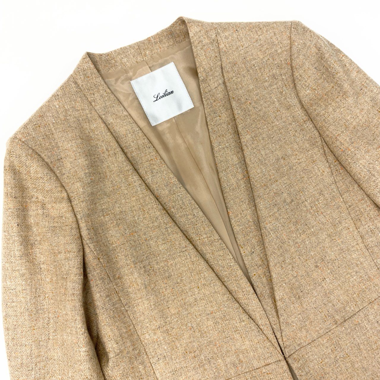 86j20 《極美品》 Leilian レリアン ノーカラージャケット テーラードジャケット ロロピアーナ生地 カシミヤ97% サイズ9 ベージュ ミックスネップ レディースu02t