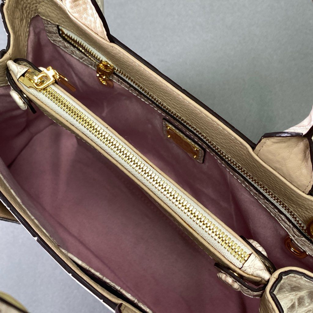 De18 《極美品》 COCOCELUX GOLD ココセリュックス ゴールド 5スター 2way ハンドバッグ 103AA0107 ヒマラヤクロコダイル マットクロコ