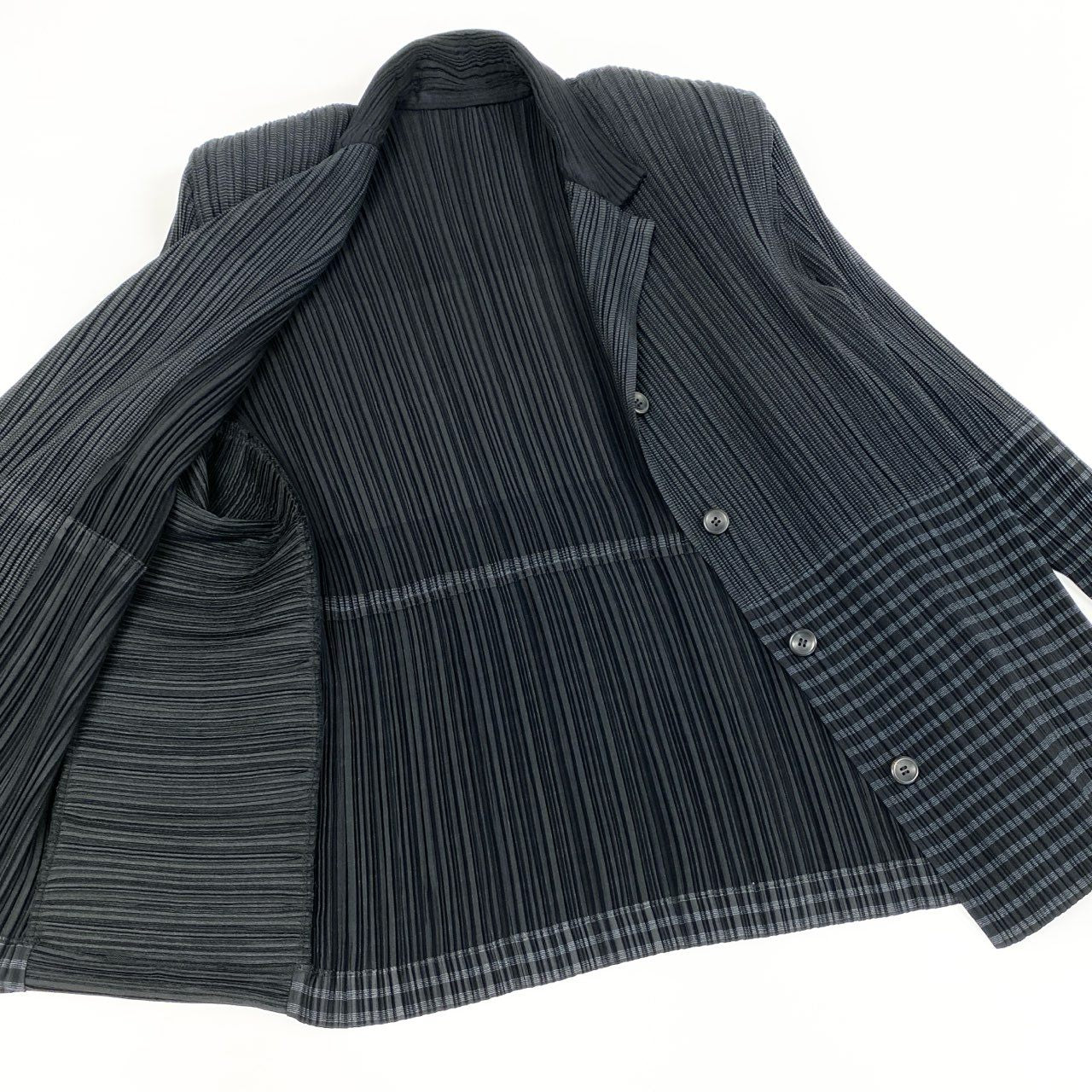 59e9 ISSEY MIYAKE イッセイミヤケ ボーダー切替 変形パターン プリーツジャケット IM84-FD912 サイズM ブラック レディース 女性用 プリーツプリーズ