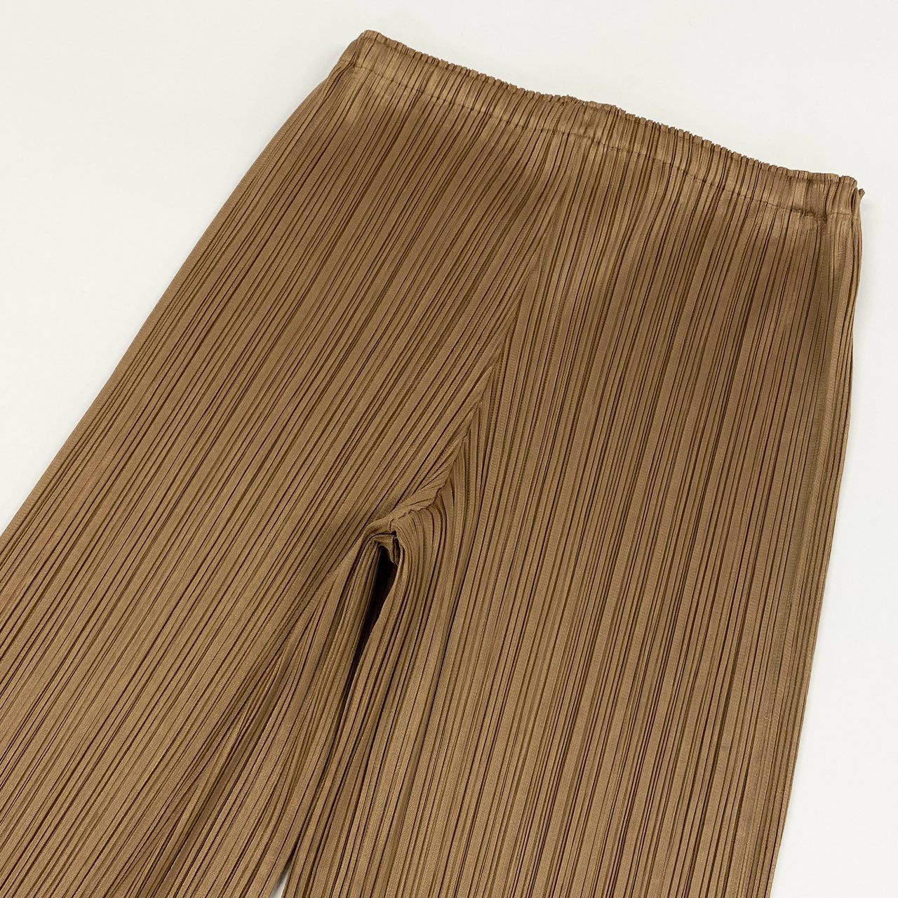 57a6 3 PLEATS PLEASE プリーツプリーズ イッセイミヤケ PP51-JF005 プリーツパンツ ボトムス サイズ2 イエロー系 ポリエステル100% レディース 日本製
