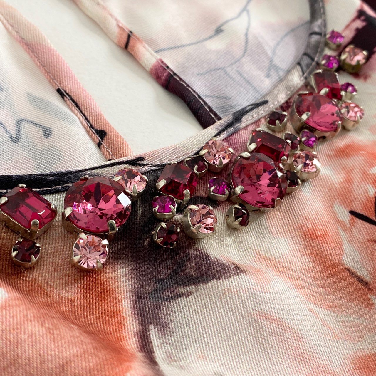 28h10 《美品》 blugirl ブルーガール ブルマリン 花柄ワンピース 膝丈ワンピース ビジュー装飾 サイズ38 マルチカラー ポリエステル100% レディース