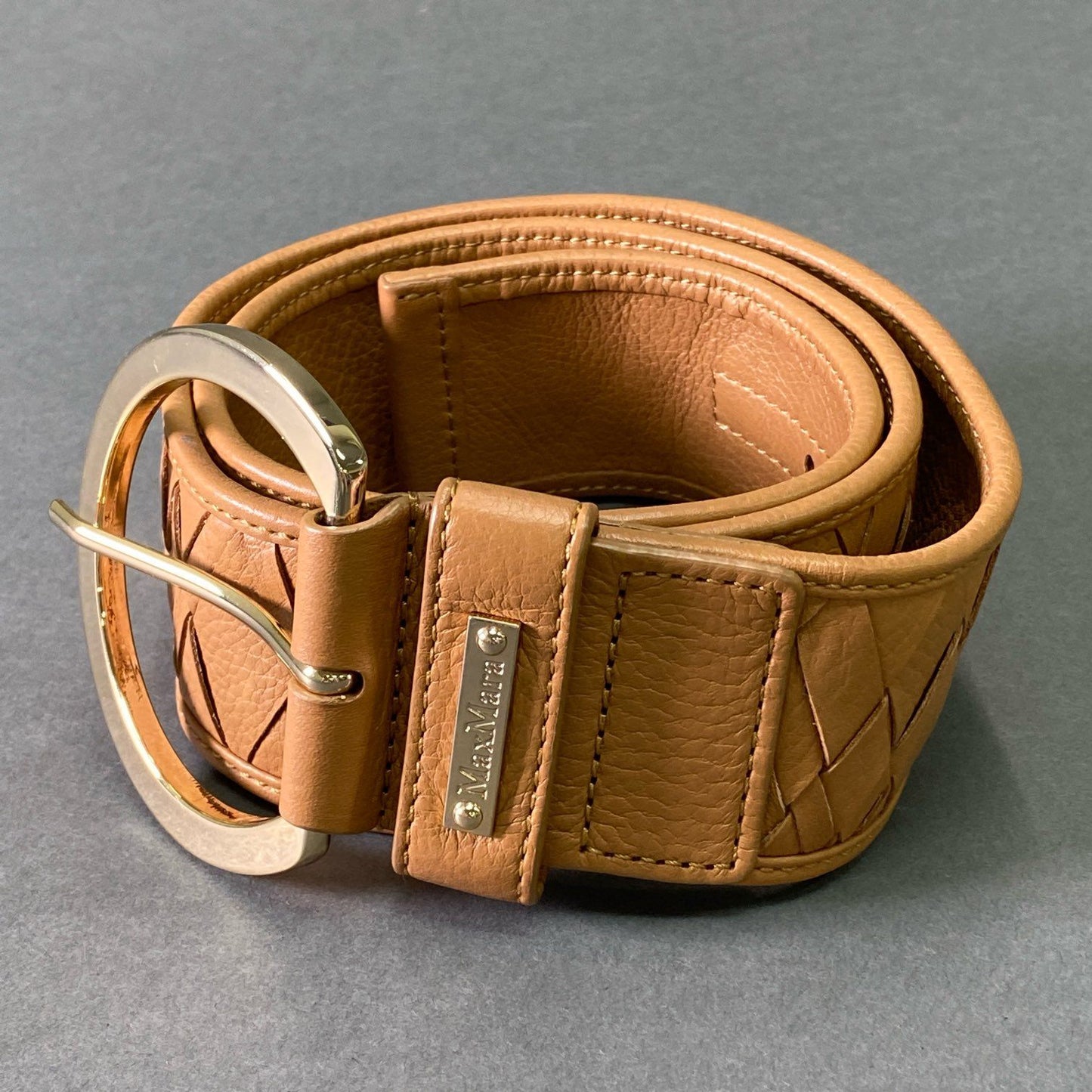 e8 《美品》 Max Mara マックスマーラ 編み込み レザーベルト S ブラウン ゴールド Leather イントレチャート