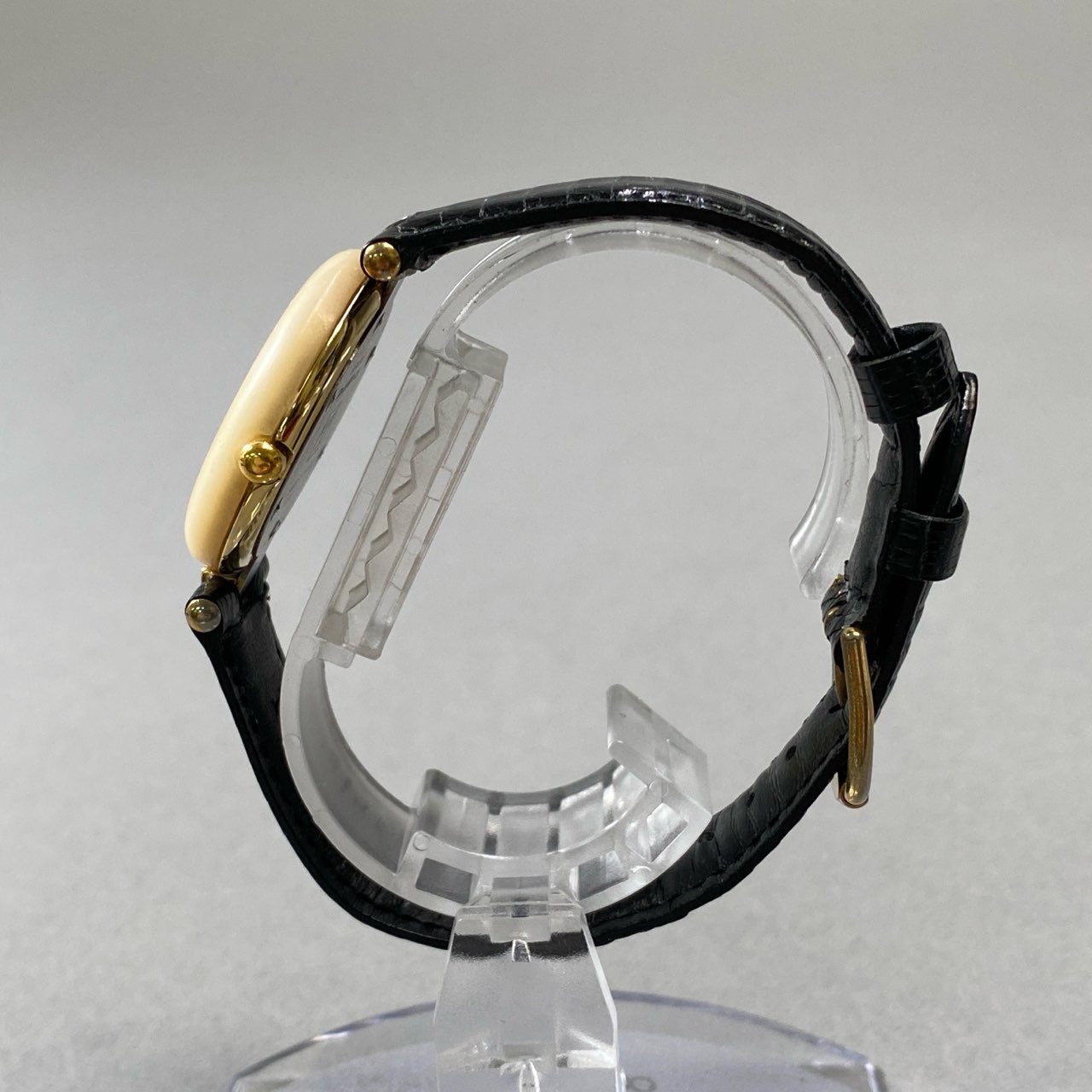 j3 《美品》 TISSOT ティソ ROCK WATCH ロックウォッチ 腕時計 R150 ホワイト ブラック Pearl パール 電池切れt18r