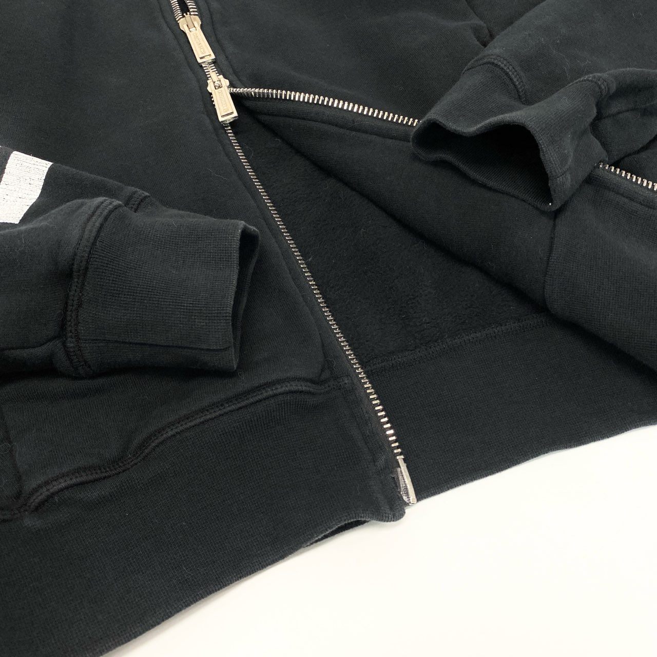 44h26 DSQUARED2 ディースクエアード イタリア製 サイドロゴプリント ジップアップパーカー フーディ S74HG0069 Mサイズ ブラック コットン メンズo07t