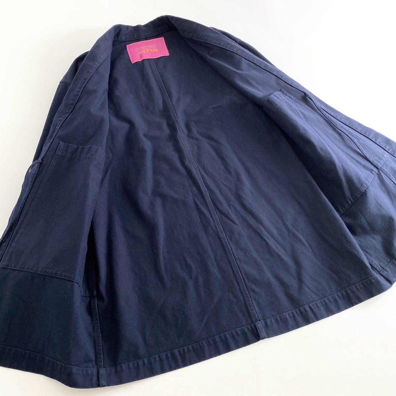 59g26 UNITED ARROWS & SONS ユナイテッドアローズ&サンズ LONG TOMMY SHIRT ロングトミーシャツ ガウン ジャケット コート 5525-211-0262 Sサイズ ネイビー コットン