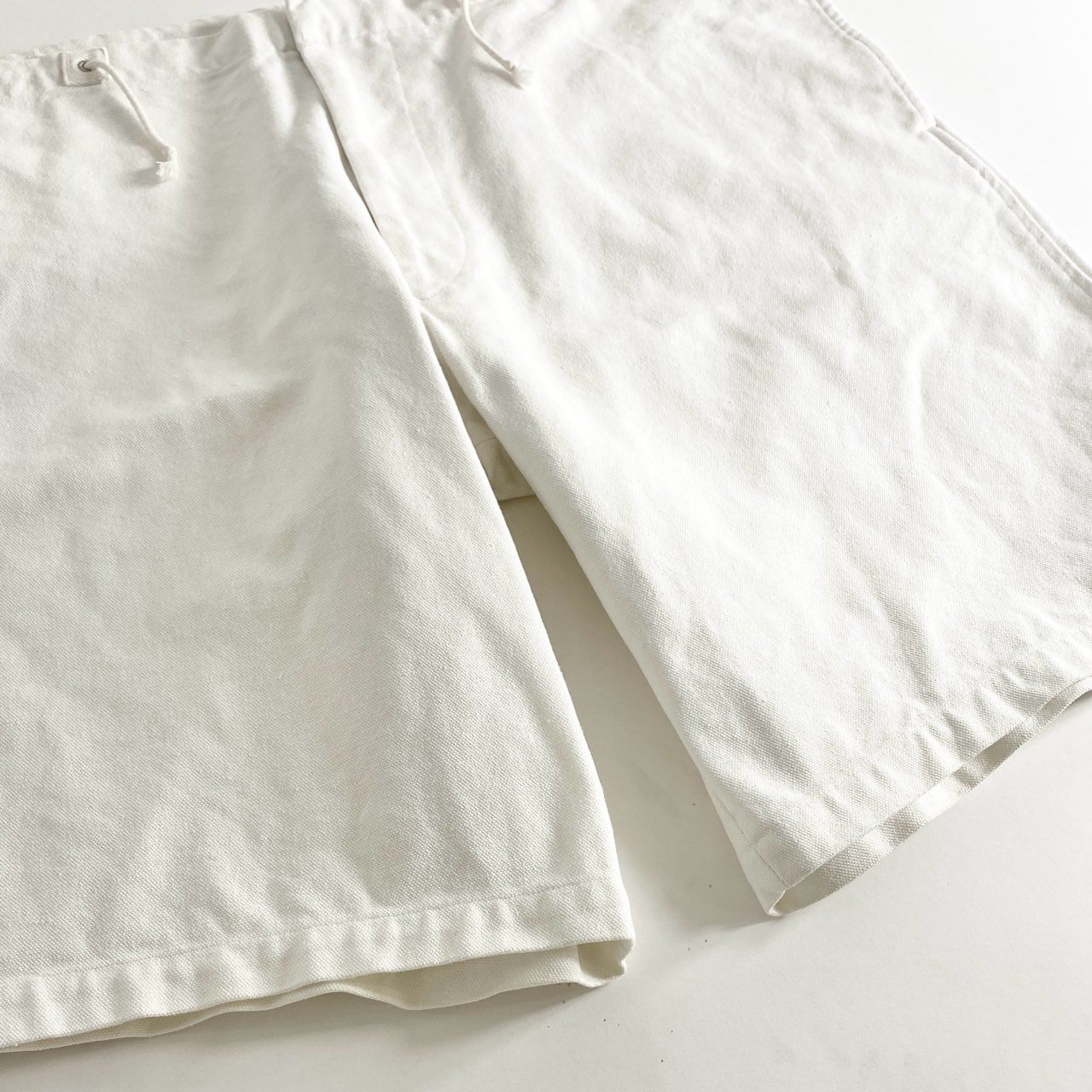 26e24 YOHJI YAMAMOTO POUR HOMME ヨウジヤマモト プールオム ハーフパンツ ショートパンツ ホワイト コットン100% メンズ 紳士服
