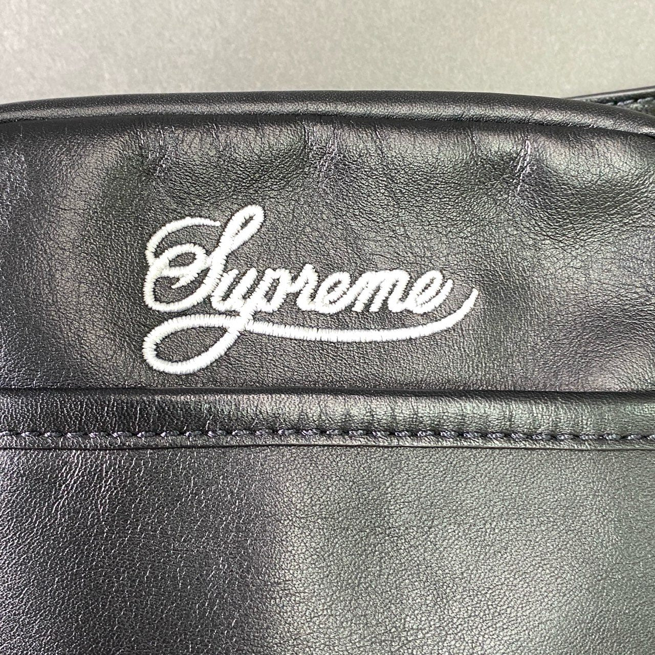 Hg9 SUPREME NIKE シュプリーム ナイキ LEATHER SHOULDER BAG レザーショルダーバッグ HJ7964-045 ブラック 牛革 メンズ