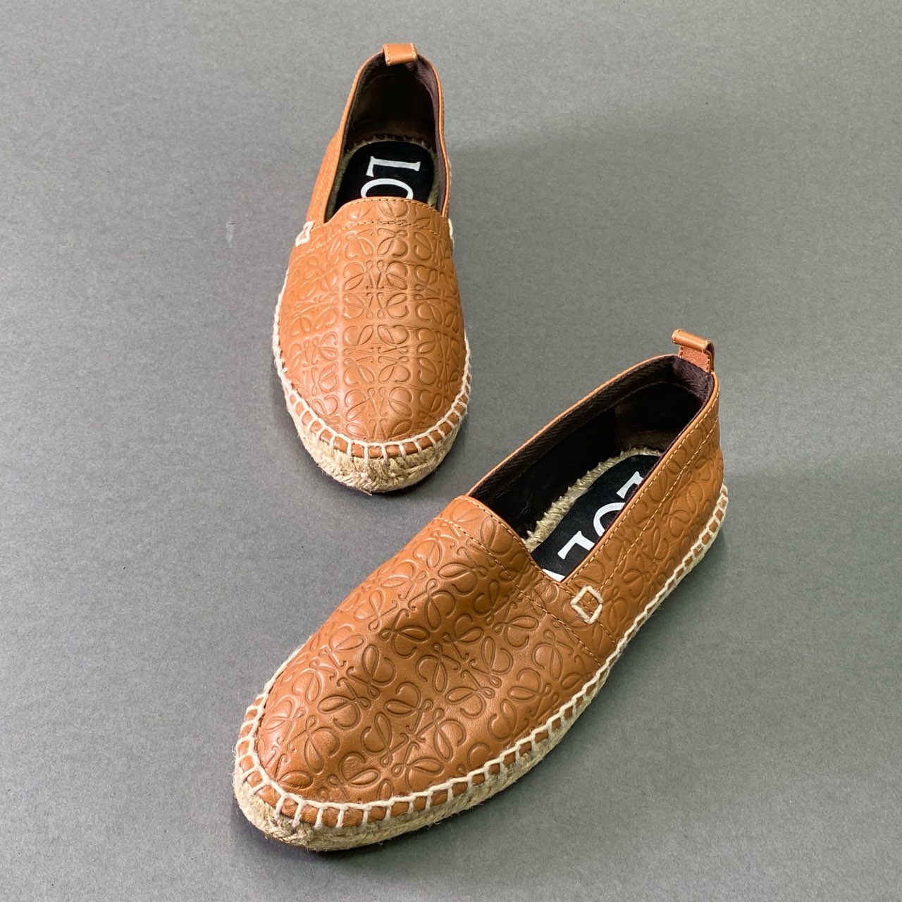 5f8 《美品》 LOEWE ロエベ エスパドリーユ スリッポン 36 ブラウン レザー アナグラム エンボスロゴ シューズ