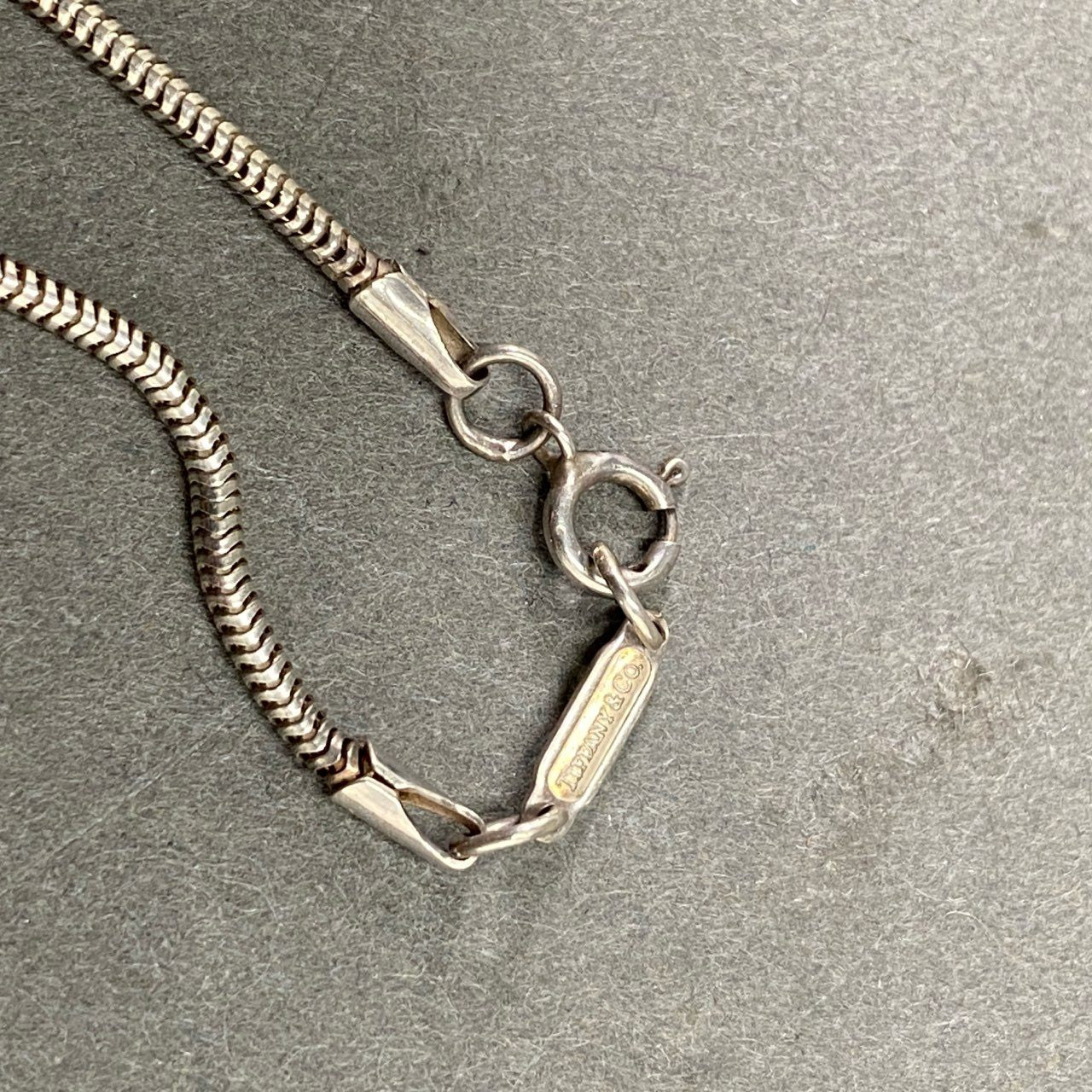 2e12 TIFFANY&Co ティファニー 1837プレートバー ペンダントネックレス シルバー 925 スネークチェーン アクセサリー
