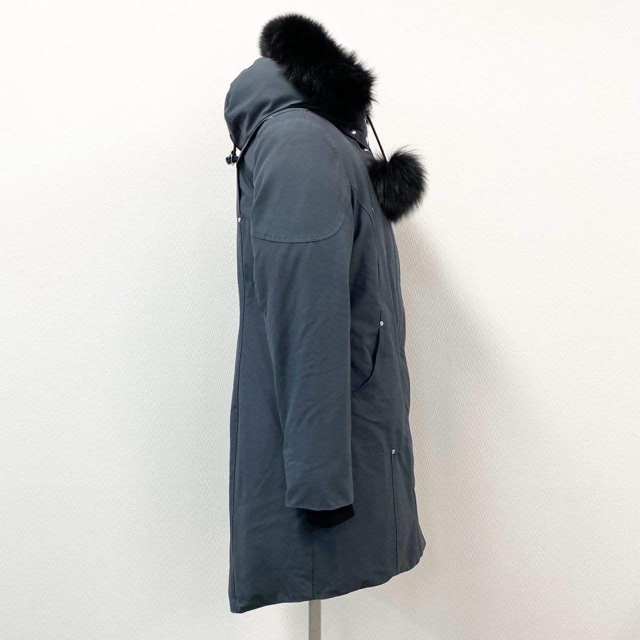 52d10 MOOSE KNUCKLES ムースナックルズ STIRLING PARKA スターリングジャケット ダウンジャケット L グレー 画像参照