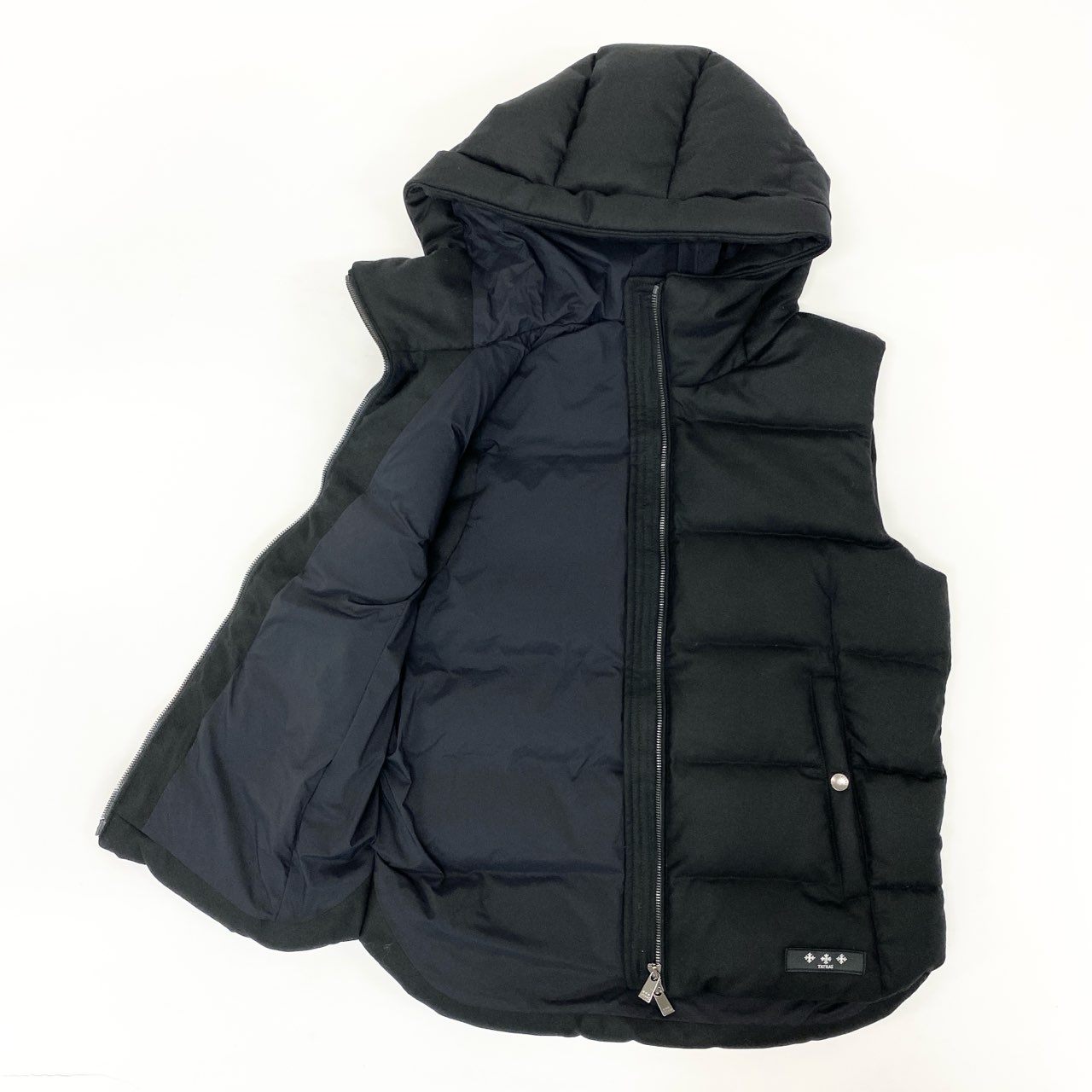 86j20 《美品》 TATRAS タトラス 2024年モデル PSETTO ダウンベスト MTOU24A4969 2 ブラック WEAVA社 紳士服t18r
