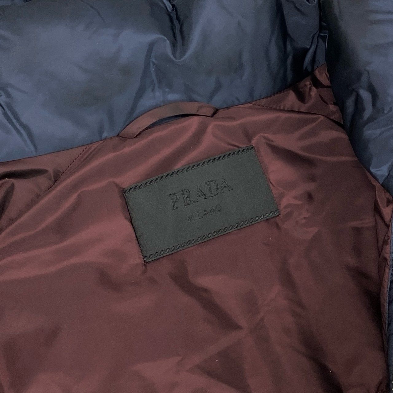 82f24 PRADA プラダ フロントポケットフード中綿ジャケット アウター フーディ SGH573 46 ネイビー メンズ