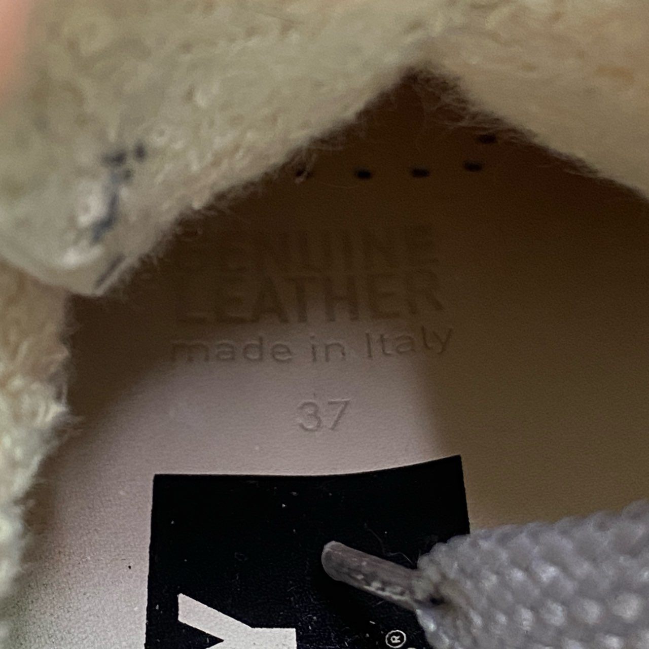 3g9 GOLDEN GOOSE ゴールデングース ヴィンテージ加工 ビジュークリスタル ハイカットスニーカー 37 ホワイト レザー ダメージ加工 Vintage シューズ
