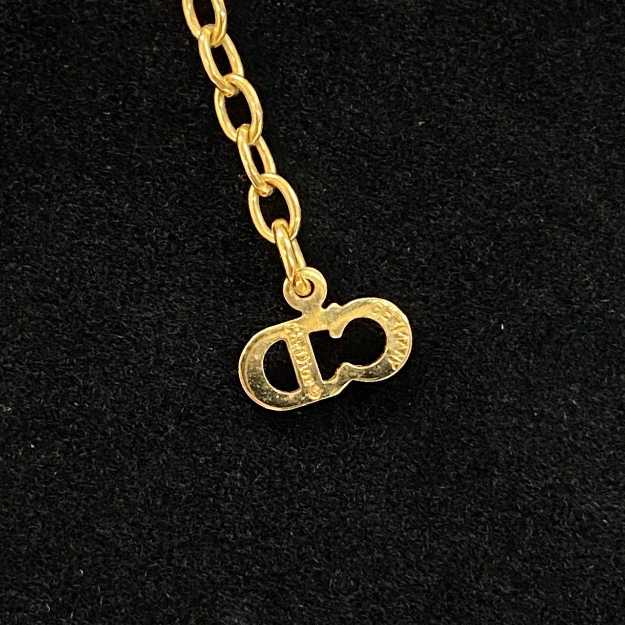 c3 Christian Dior クリスチャンディオール necklace and earring set with CD logo and rhinestonesta2ta2