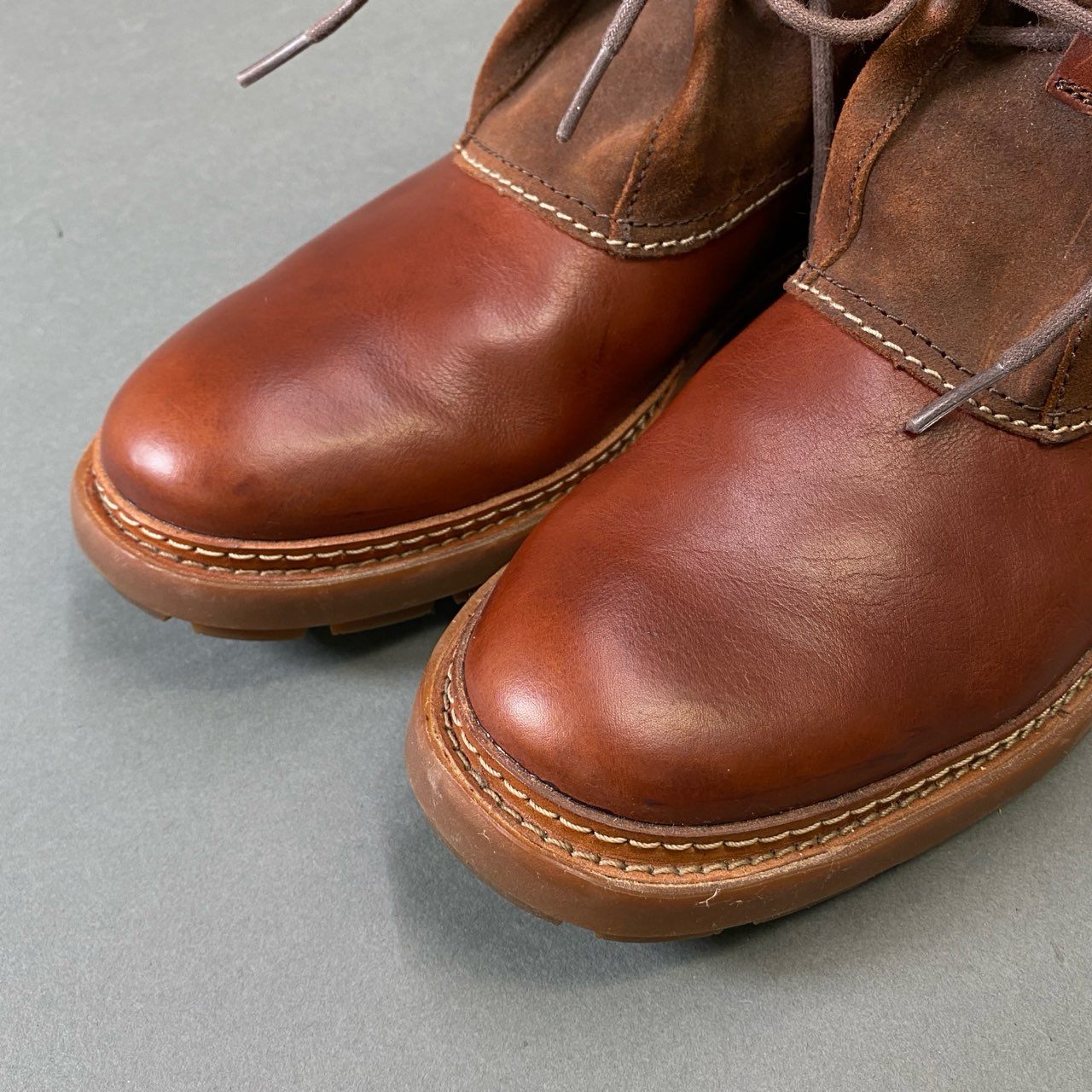 1h1 Clarks クラークス Trace Dusk レースアップ ワークブーツ デザートブーツ シューズ ブラウン レザー スウェード メンズt18r