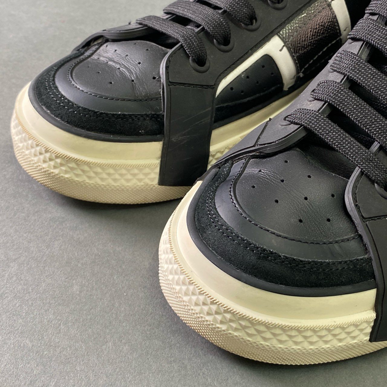 4e2 【イタリア製】DOLCE&GABBANA ドルチェ&ガッバーナ レザースニーカー ローカットスニーカー サイズ7 ブラック レザー メンズ 男性用 靴
