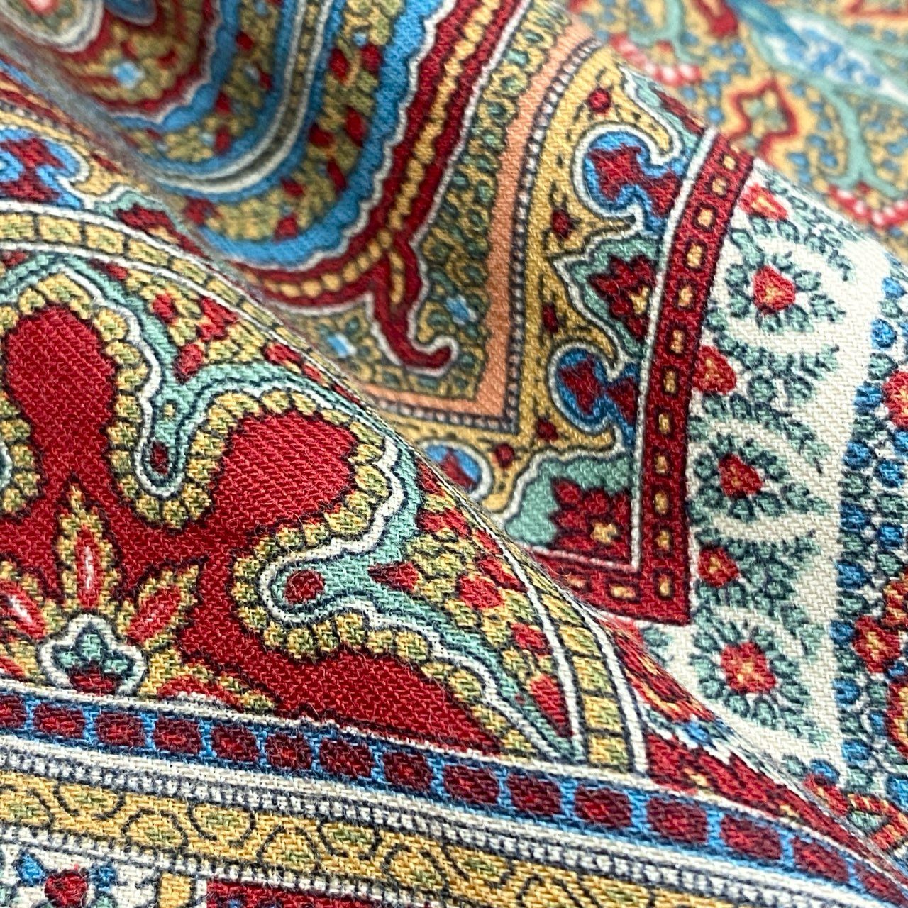 h15 ETRO エトロ スカーフ ストール マフラー 大判ストール 130cm×132cm マルチカラー イタリア製k02i
