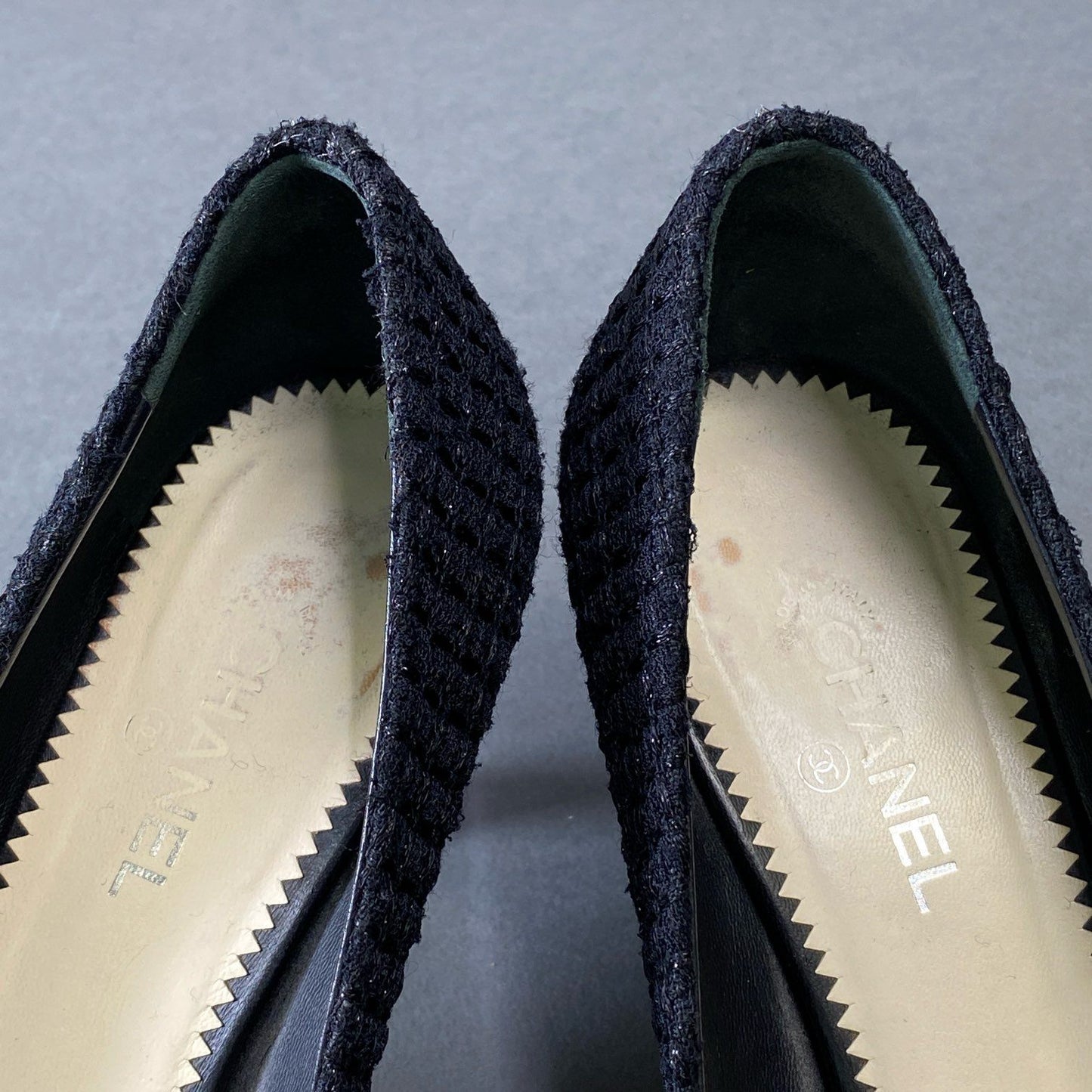 1g9 CHANEL シャネル ココマーク レザーキャップ ツイードパンプス 36 1/2 ブラック シューズ フォーマル 結婚式 パーティ 保存袋有