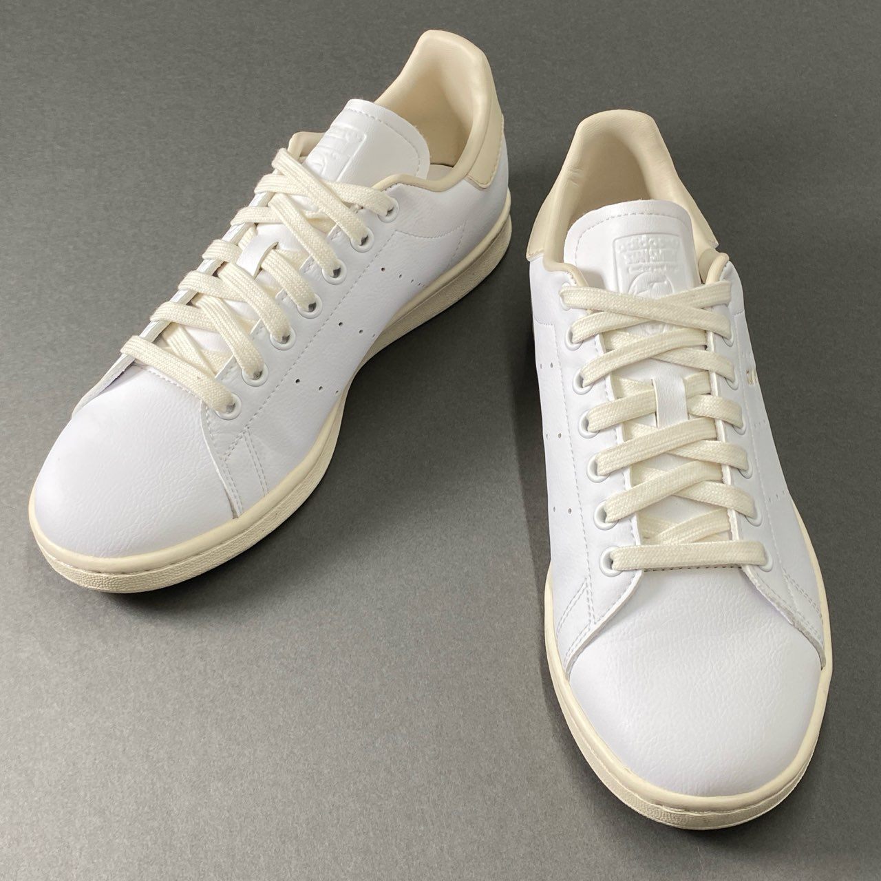 9f23 《美品》 Adidas アディダス PRIMEGREEN GW6215 TOMORROWLAND トゥモローランド別注 スタンスミス スニーカー 26.0 ホワイト メンズ