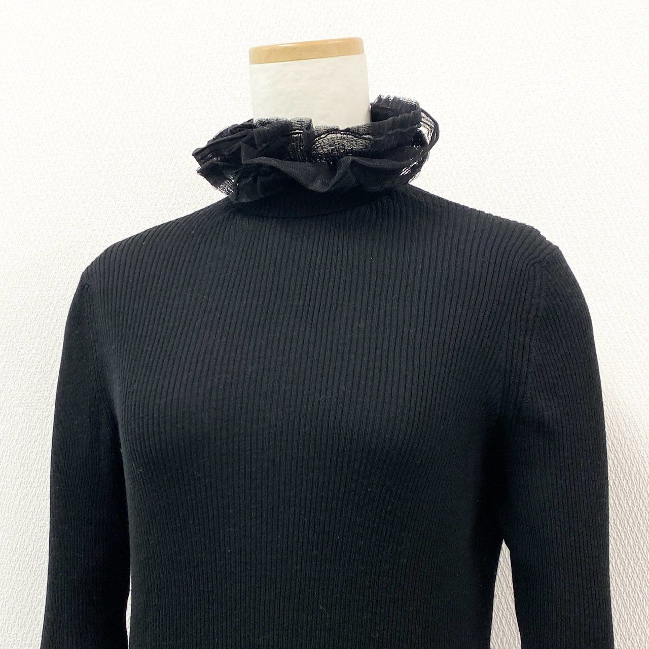 34d4 CHANEL シャネル リブニット 長袖セーター トップス フリル ココマーク装飾 P51988K06686 サイズ40 ブラック レディース
