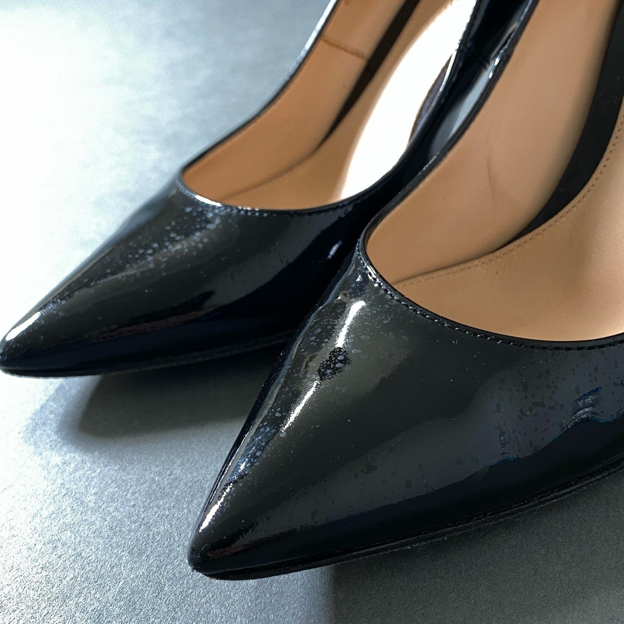 2h6 Gianvito Rossi ジャンヴィトロッシ ポインテッドトゥ パンプス サイズ35 ブラック パテントレザー レディース 女性用 靴 シューズ