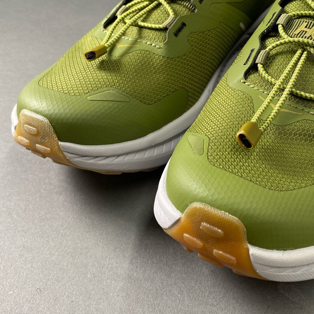 8f6 《未使用保管品》 HOKA ONEONE ホカオネオネ M TRANSPORT トランスポート スニーカー 1123153 28cm グリーン シューズ タグ付き
