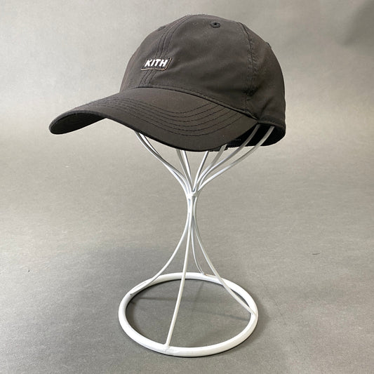 g29 KITH キス ロゴ刺繍 ベースボールキャップ 帽子 ヘッドウェア サイズ調節可 ブラック コットン メンズk02i