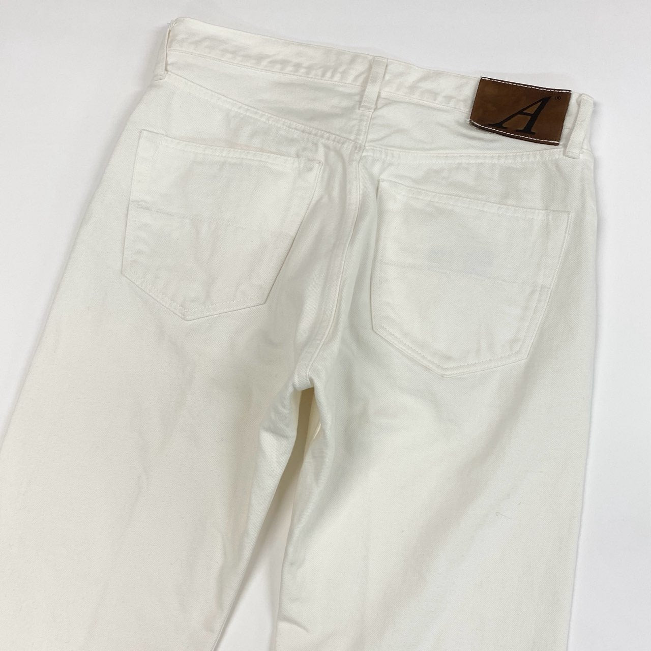 79j9 ANATOMICA アナトミカ デニムパンツ ホワイトデニム ジーンズ ストレート レザーパッチ 530-000-06 S21 A 32 ホワイト コットン100%u02t