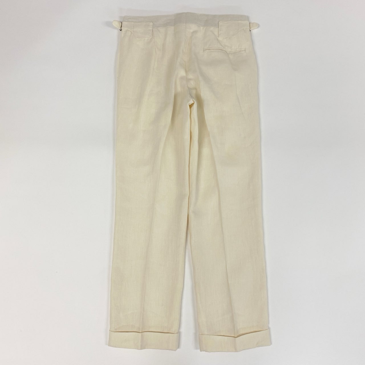 82f24 IGARASHI TROUSERS 五十嵐トラウザーズ 2タック リネン スラックスパンツ ボトムス ビジネス◎ アジャスター◎ 日本製 アイボリー 麻00%