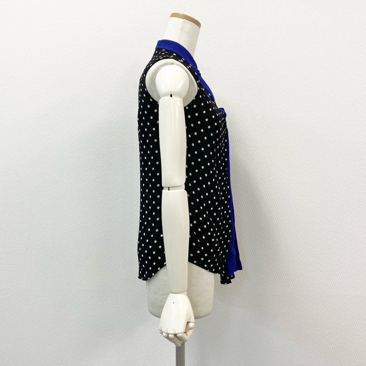 64d30 《新品タグ付き》 HAIDER ACKERMANN ハイダーアッカーマン ノースリーブブラウス ボウタイシャツ トップス サイズ34 ブラック ブルー レーヨン100% レディース