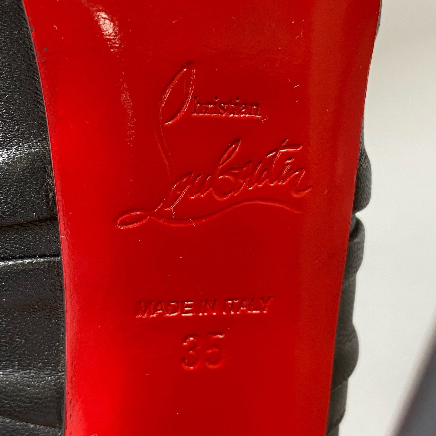 4i30 《美品》 Christian Louboutin クリスチャンルブタン ハイヒール パンプス オープントゥ アンクルストラップ 35サイズ ブラック レザー レディース シューズt18r