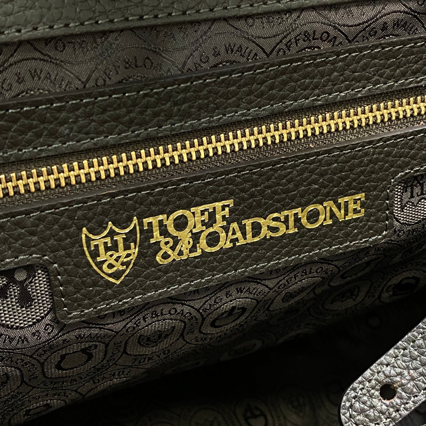 Ch1 TOF&LOADSTONE トフアンドロードストーン ルーフボタン ビジネスバッグ ダークブラウン レザー Leather Bag 大容量◎ 肩掛け カバンt18r