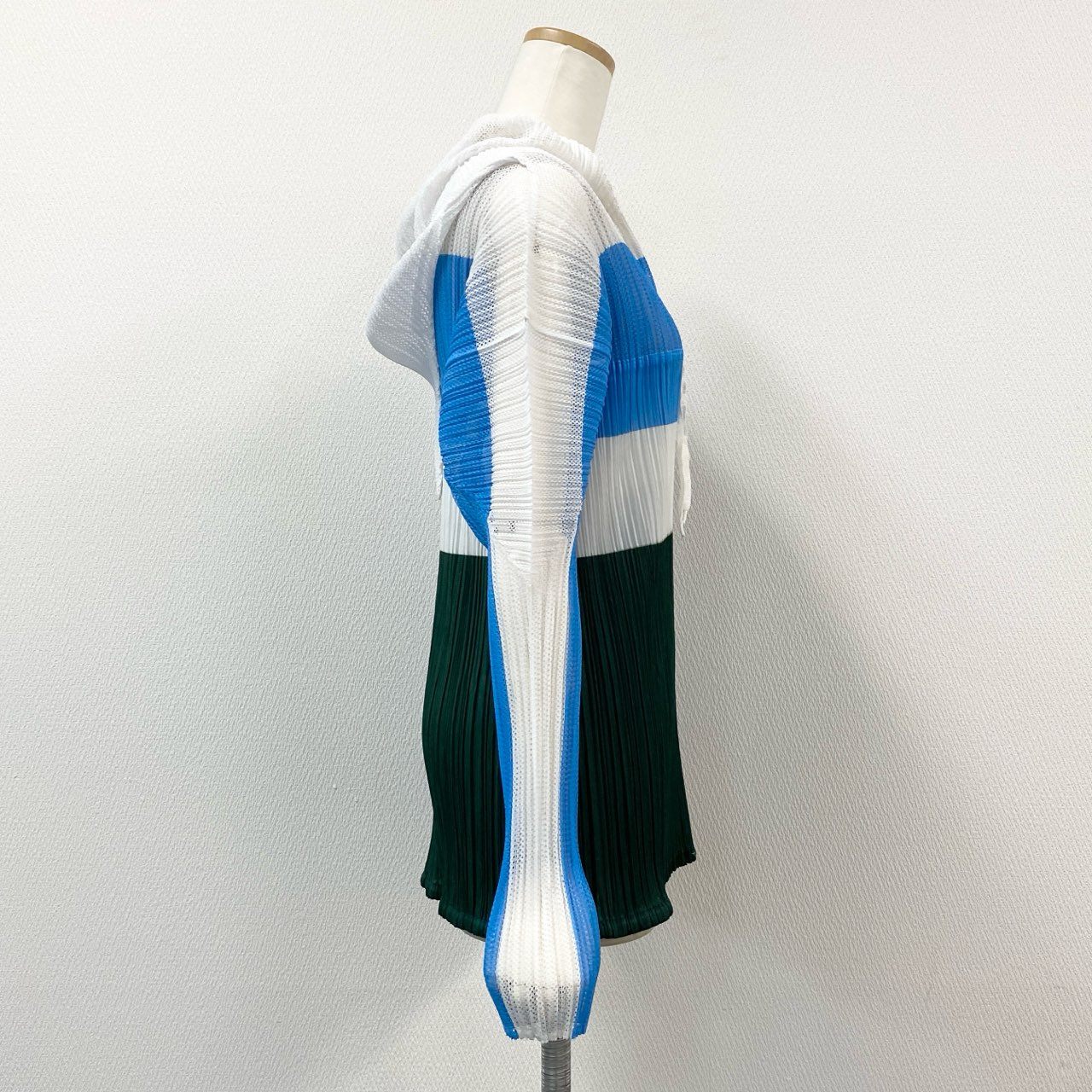 40h24 PLEATS PLEASE プリーツプリーズ 長袖パーカー フーディー トップス プリーツ メッシュ PP96-JD072 3サイズ ホワイト ブルー グリーン レディース 女性用k02i