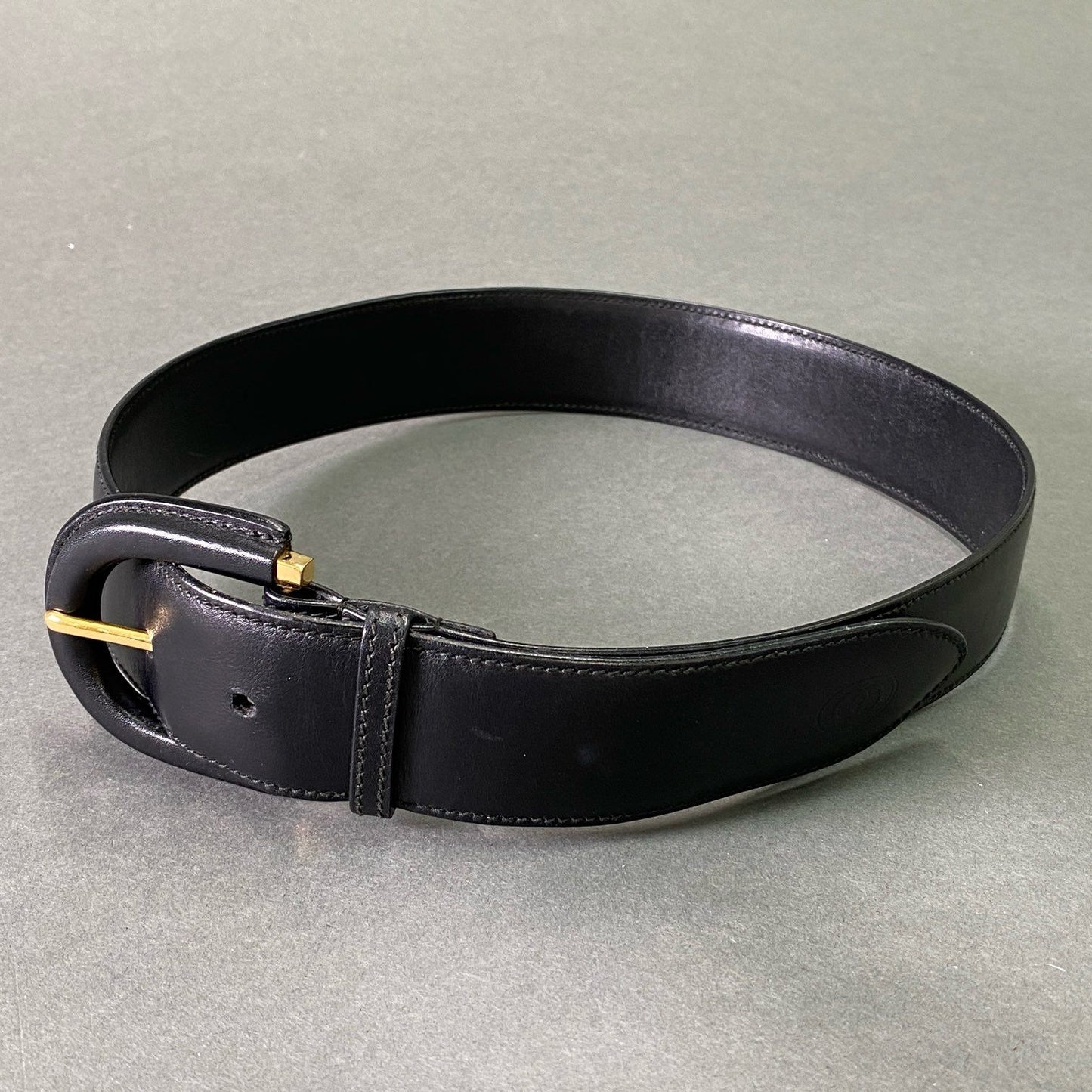 e8 《美品》 GUCCI グッチ レザーベルト 70 / 28 ブラック BLACK Leather OLD GUCCI オールドグッチ Vintage ヴィンテージ イタリア製