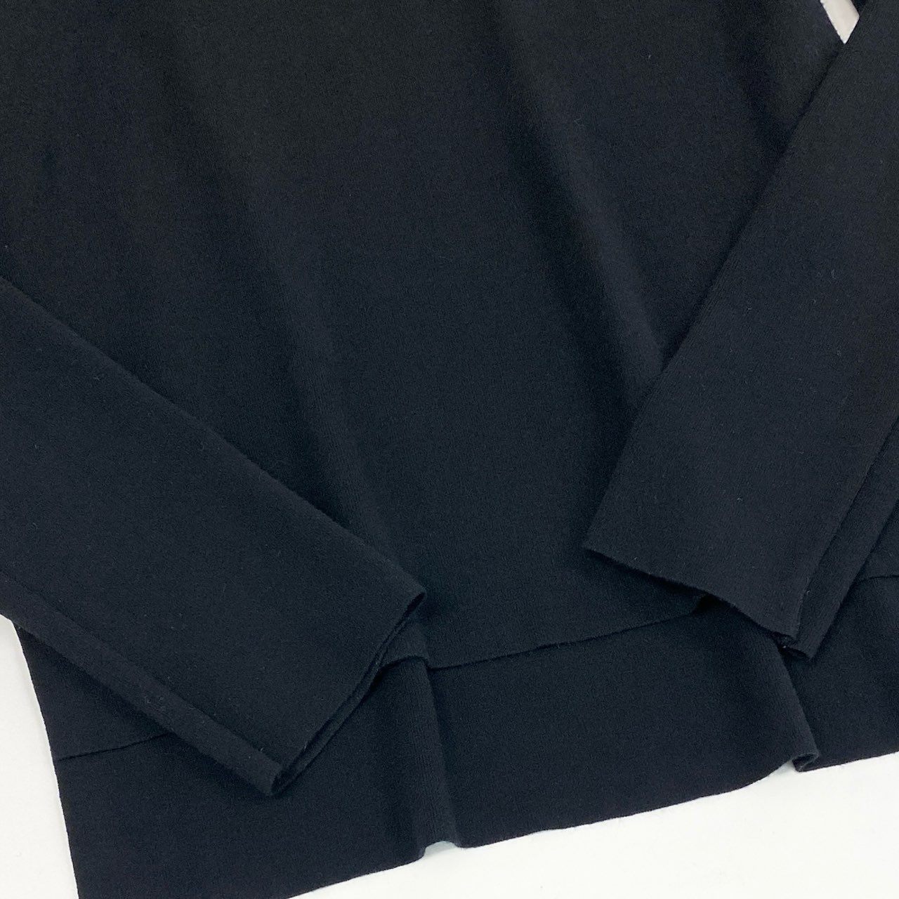 36d7 《新品タグ付き》 FOXEY NEW YORK フォクシーニューヨーク スリムセーター ニット カットソー トップス 33509 サイズ38 ブラック レディース 日本製