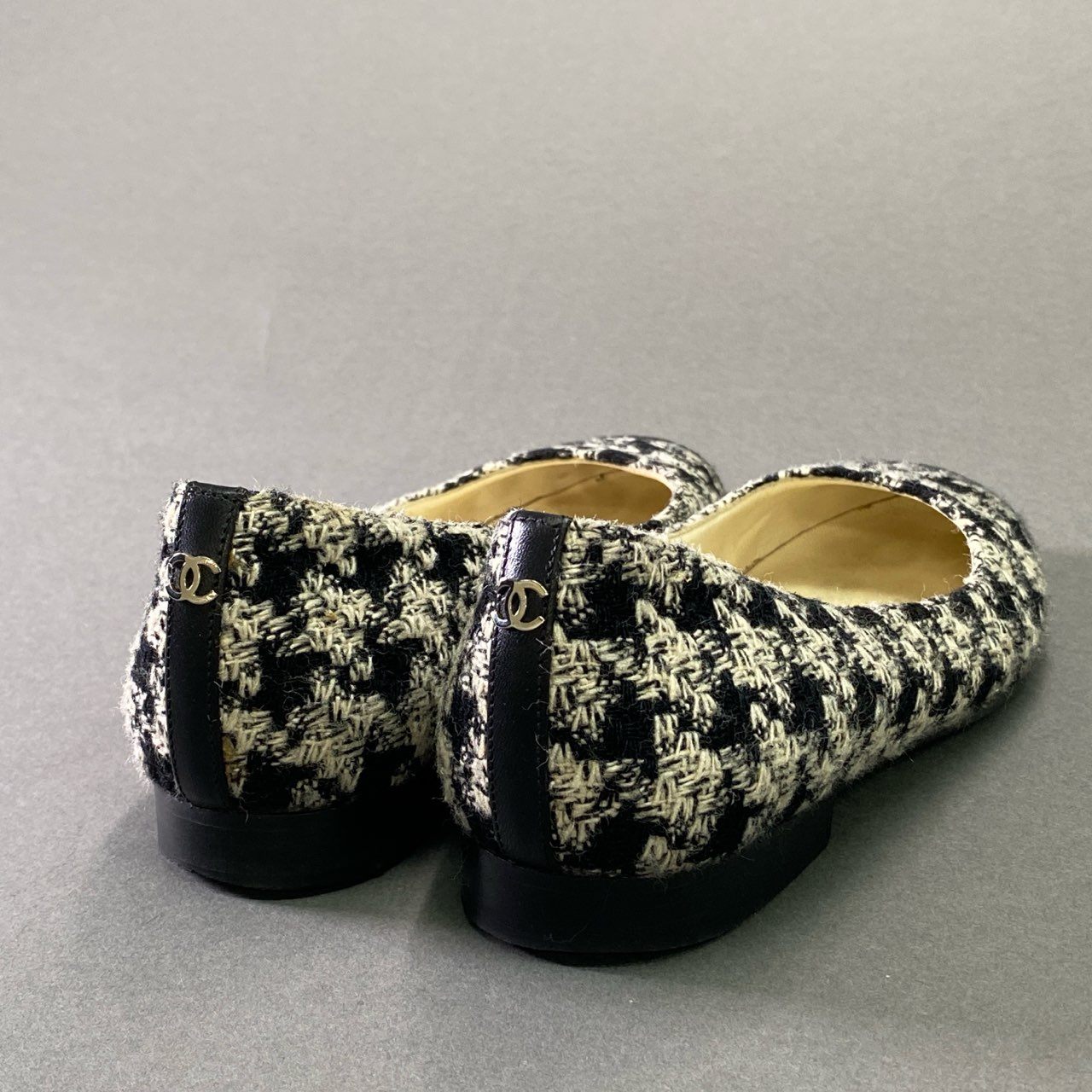 4d14 CHANEL シャネル ココマーク ツイード バレエシューズ G28066 34 ブラック フラット パンプス イタリア製